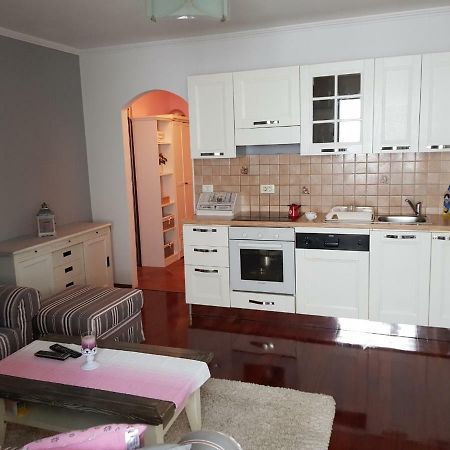 Cozy Apartment In Rovigno Esterno foto